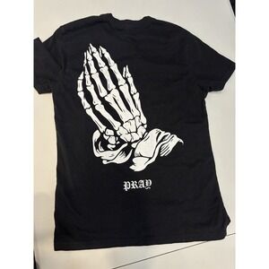 Mister Tee Praying Hands Men Black T-shirt Size Small Streetwear Hip‎ Hop Rock